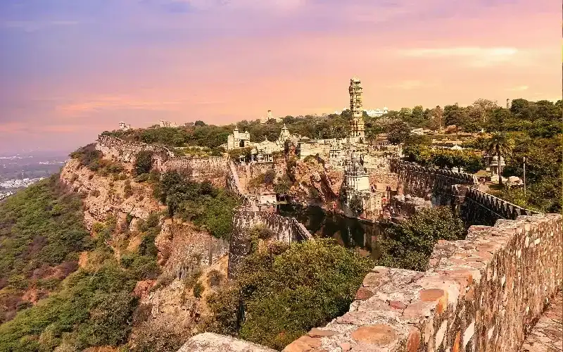 Forte di Chittorgarh: la Più Grande Fortezza dell'India